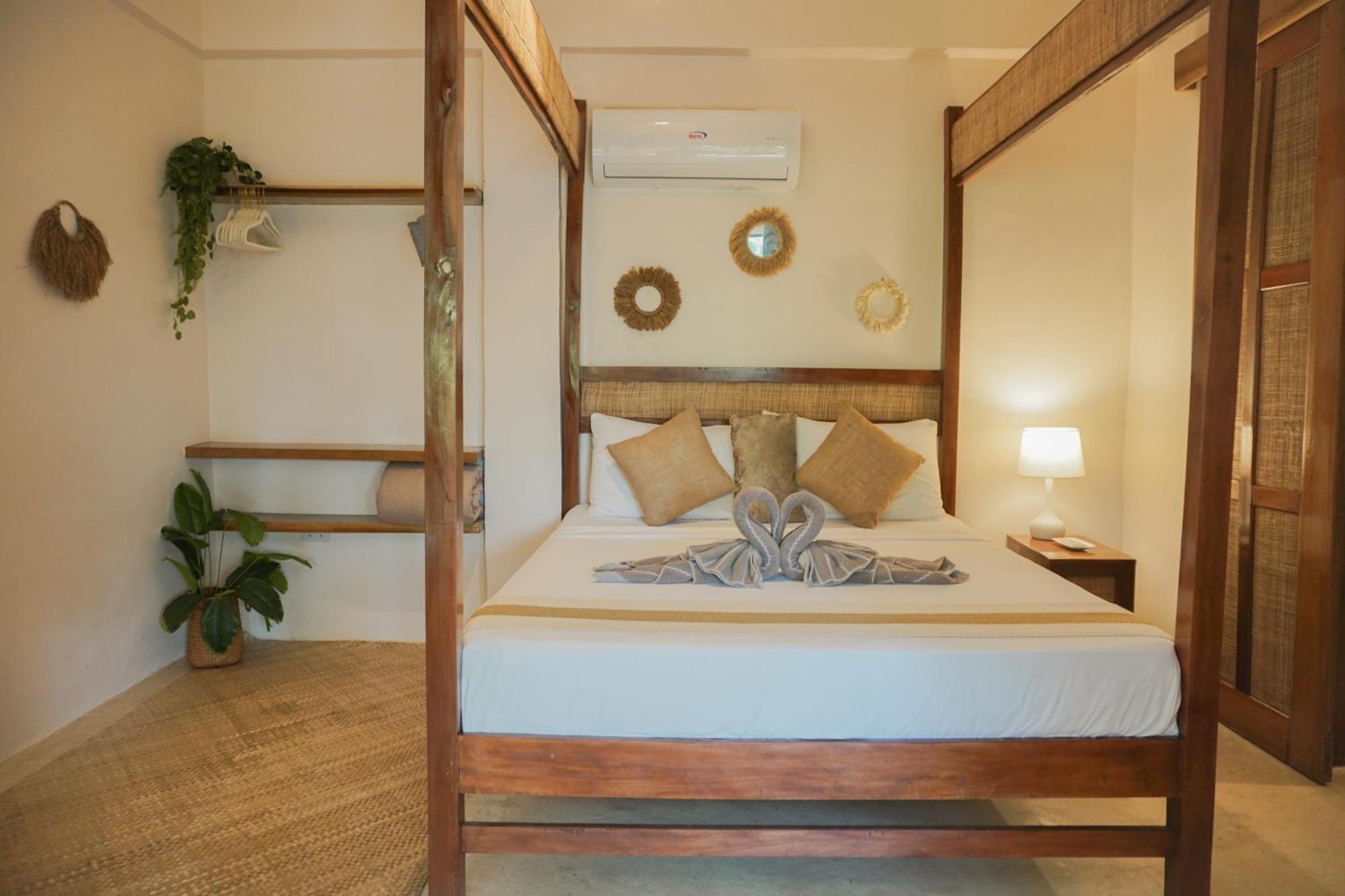 Greenhouse Siargao Roadside Boutique Apartments เจเนอรัลลูนา ภายนอก รูปภาพ