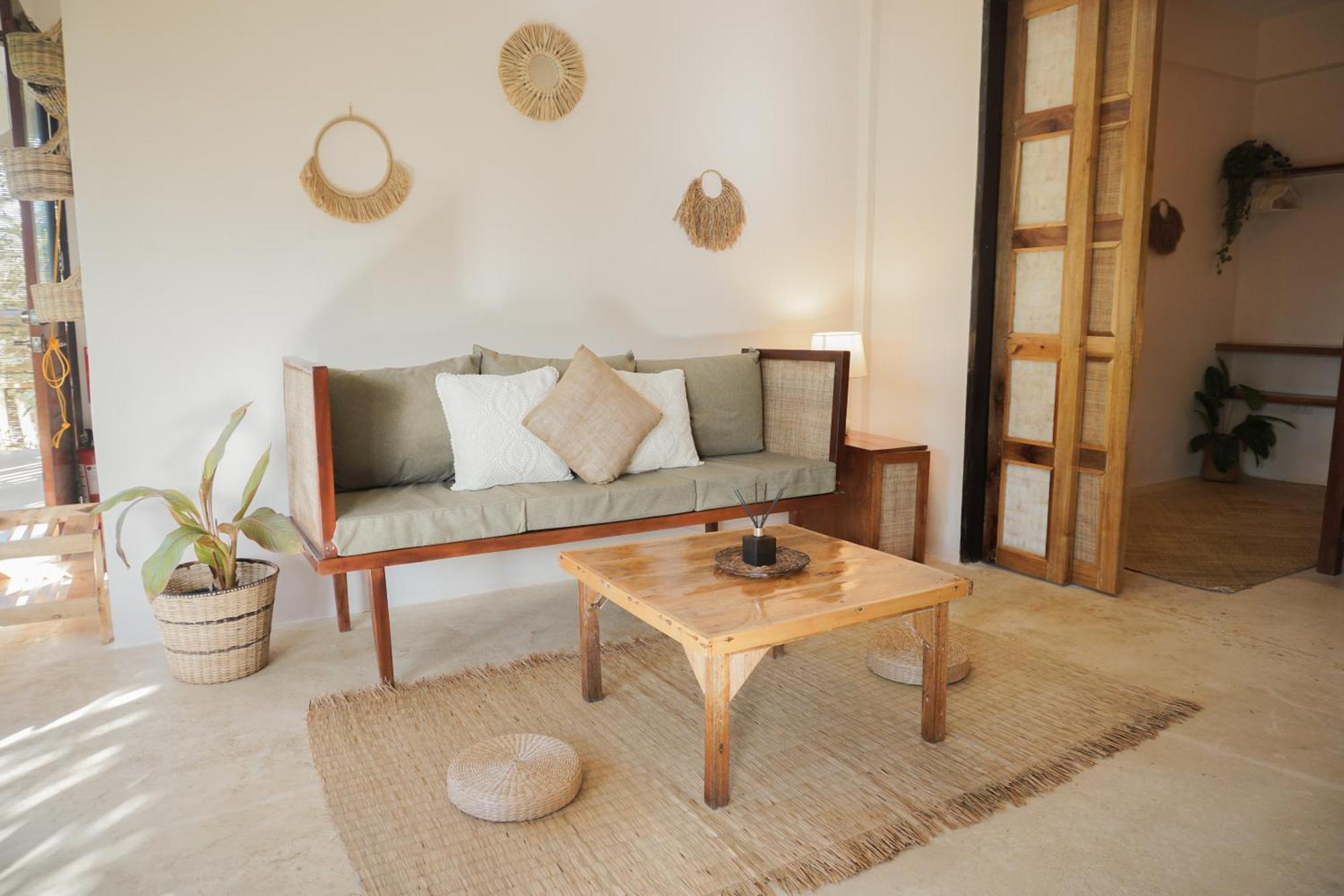 Greenhouse Siargao Roadside Boutique Apartments เจเนอรัลลูนา ภายนอก รูปภาพ
